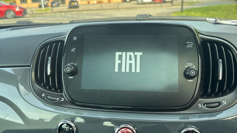 Fiat 500 1.0 Mild Hybrid Dolcevita [Part Leather] 3dr Petrol Hatchback